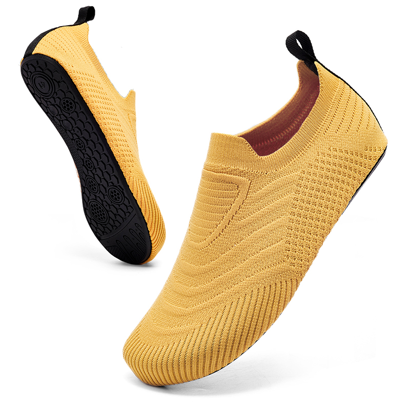 Aqua Shoes Madam, Men's Beach  - đánh giá và giá Aquatic Sports Shoes